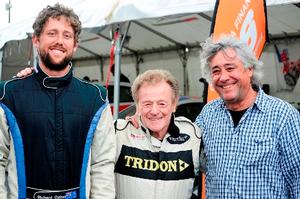 Oxton and Smith back on track